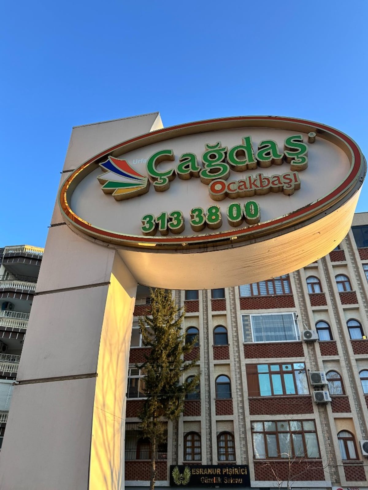 Çağdaş Ocakbaşı tabela — Şanlıurfa