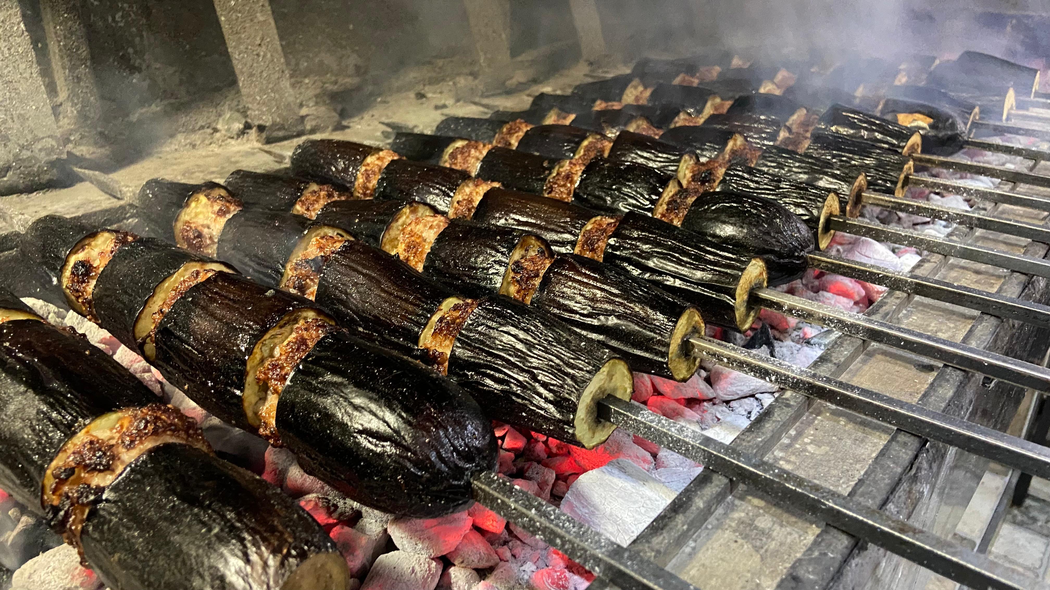Patlıcanlı kebap — Çağdaş Ocakbaşı